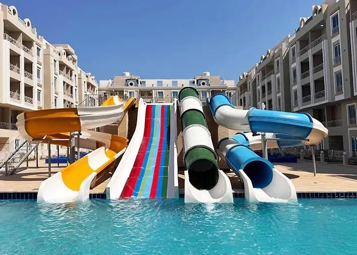 Appartamento Pool View Near Airport & *